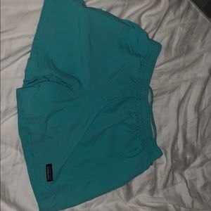 woman’s Patagonia baggie shorts